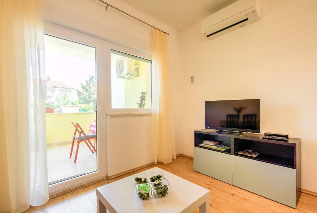 Apartmani Prodan 2 法扎纳 外观 照片