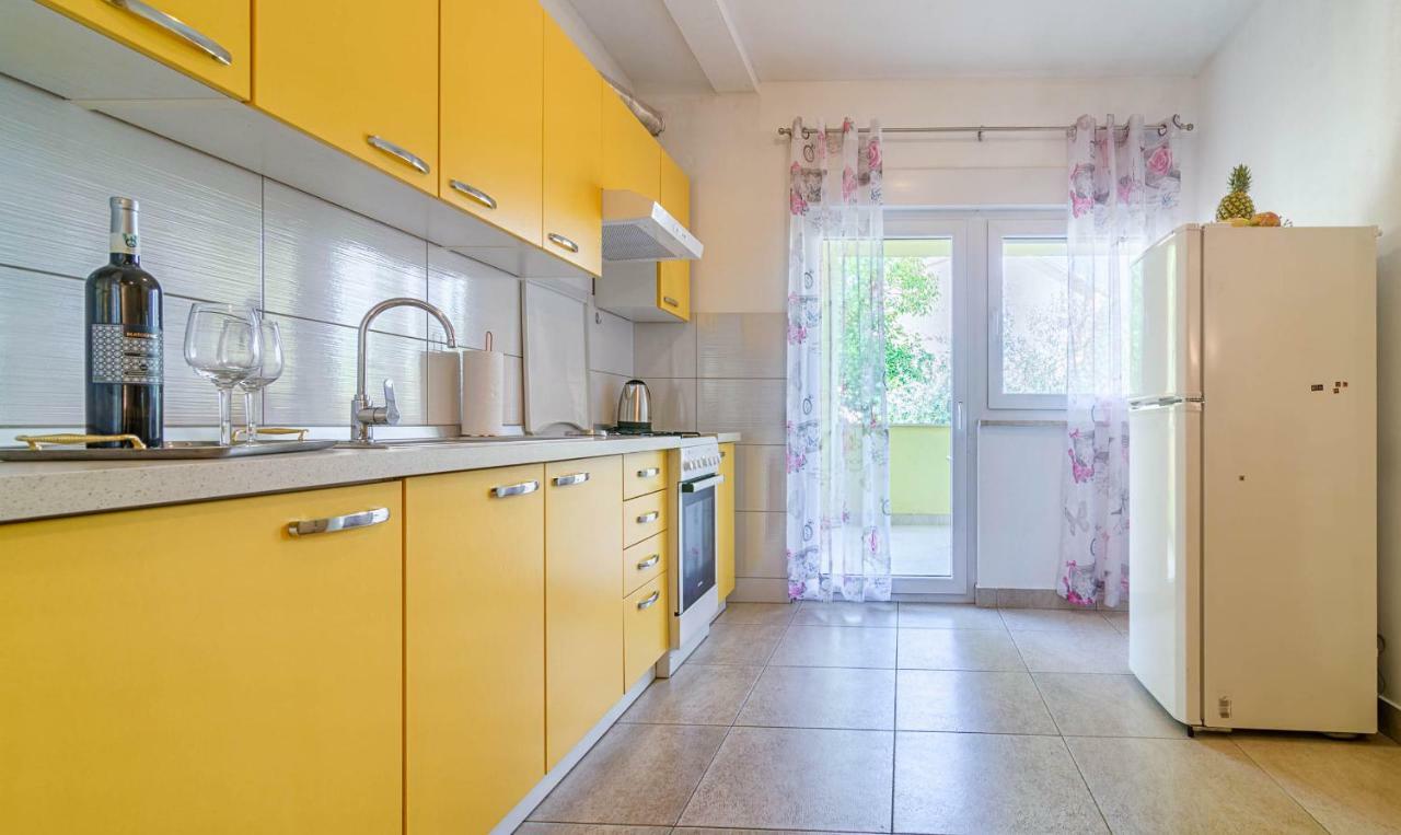 Apartmani Prodan 2 法扎纳 外观 照片