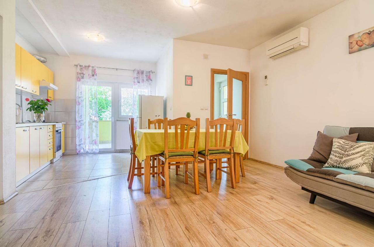 Apartmani Prodan 2 法扎纳 外观 照片